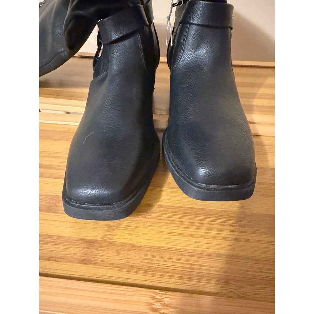 Womens Black Faux Leather Knee High Riding Boots Square Toe Block Heel Size 9.5